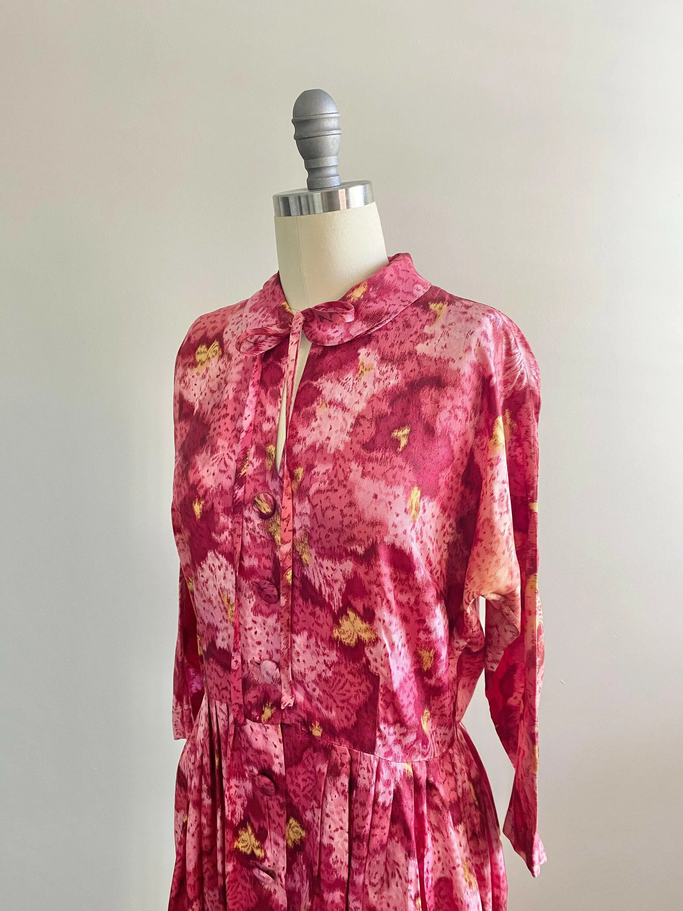 Vintage 1950s Watercolor Floral Dress / 50s Secretary dress Size XL
